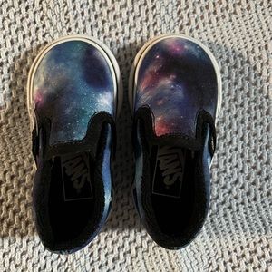 Size 4 baby Vans